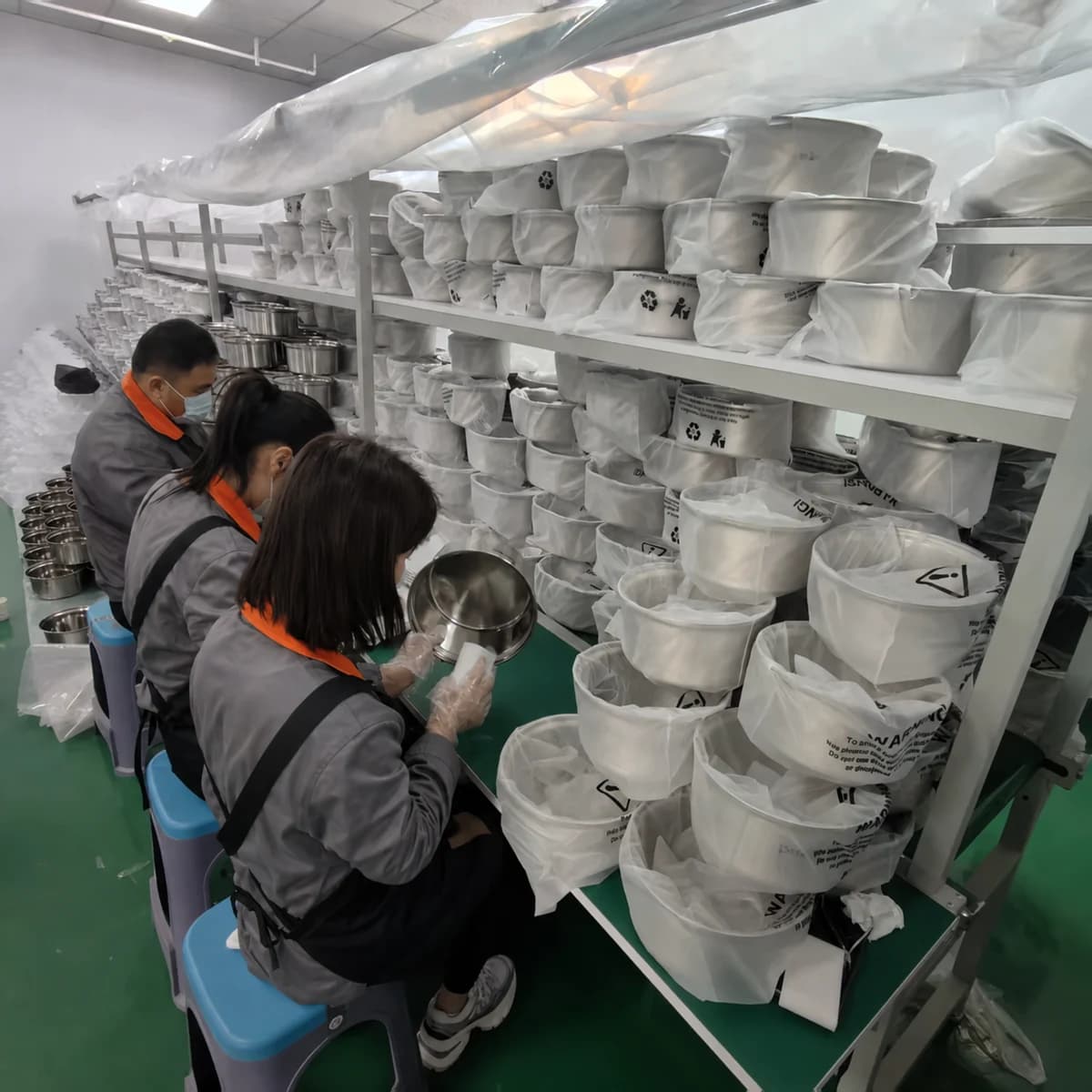 In-process quality inspection for pet water fountains